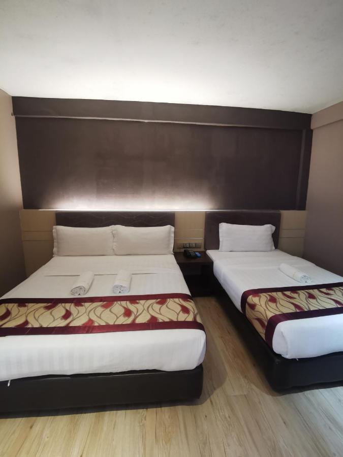 Palace Inn Мірі Екстер'єр фото