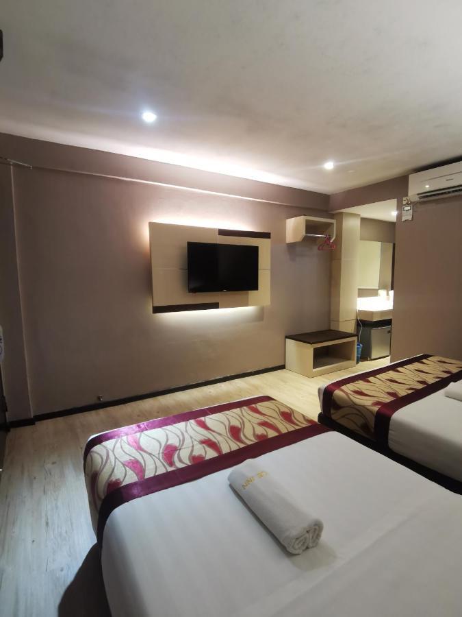 Palace Inn Мірі Екстер'єр фото